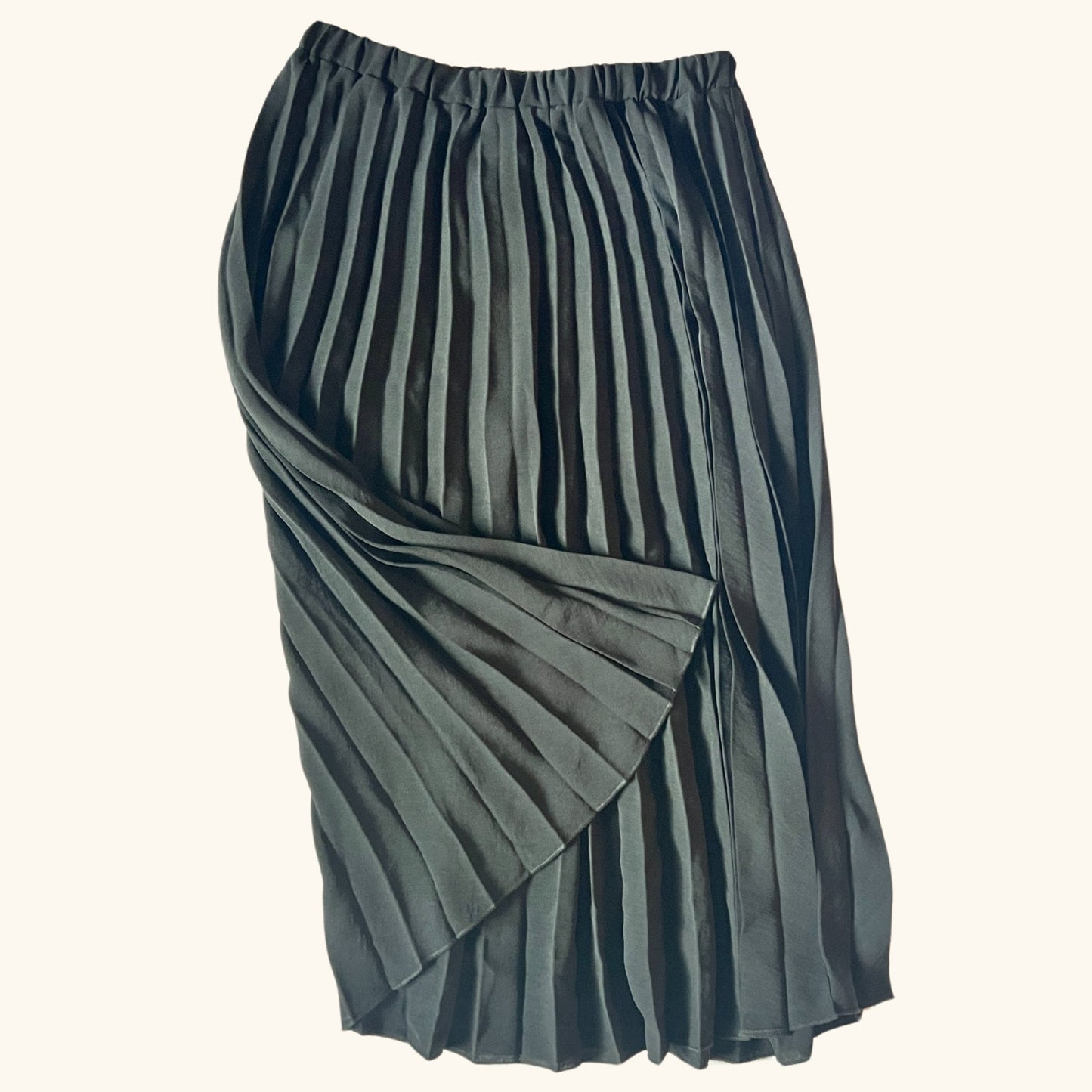 Destiny Pleated Midi Skirt - Black Skirts Mo'Nique Couture Fashions