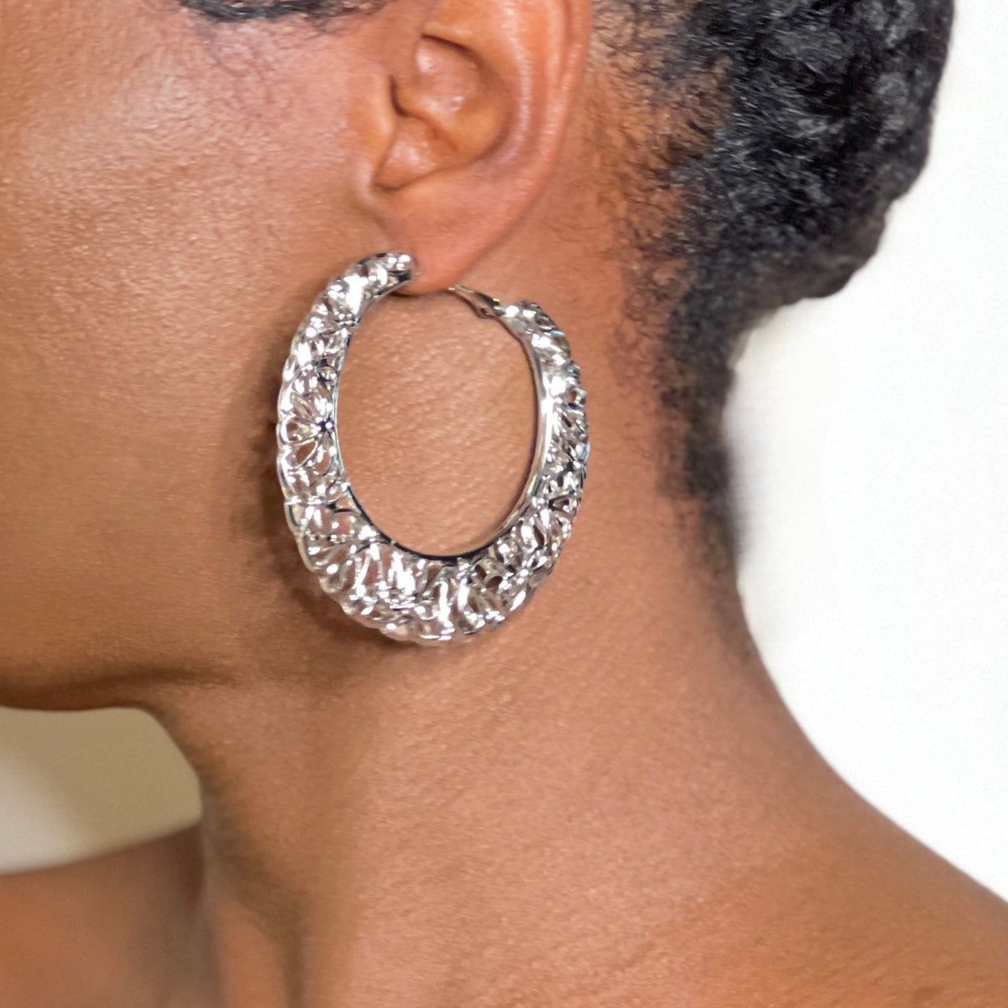 Filigree Hoops Earring Mo'Nique Couture Fashions 